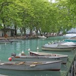 le canal du Vassé et au loin le pont des amours